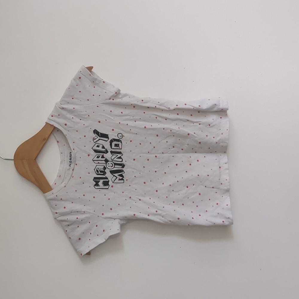 6-7 Old Navy shirt